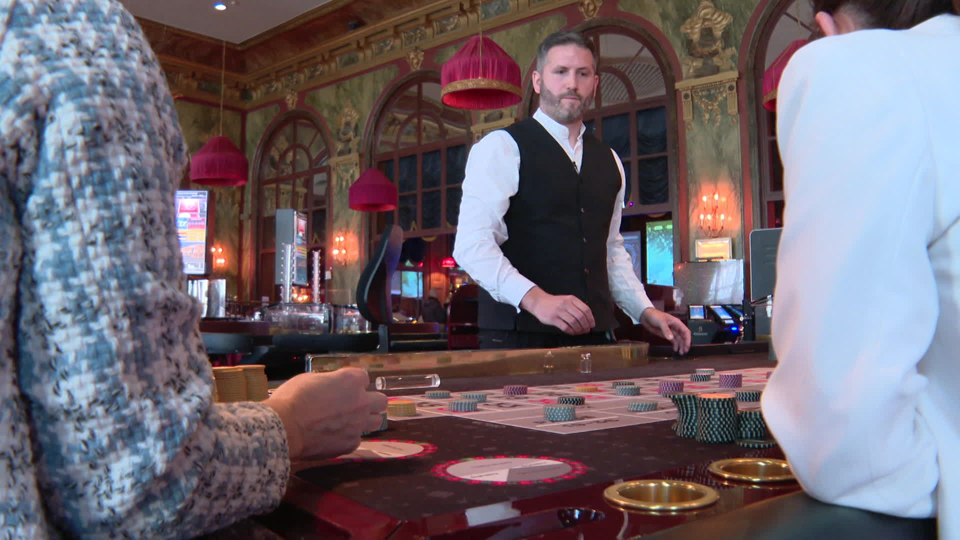 découvrez notre guide complet sur le casino de collioure : conseils de jeu, présentation des jeux disponibles, infos pratiques et astuces pour profiter pleinement de votre expérience au casino de collioure.