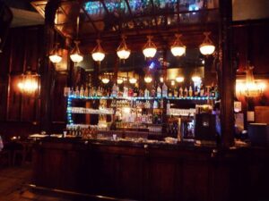 découvrez le meilleur bar à jeux de lyon pour des soirées conviviales entre amis, avec un large choix de jeux et une ambiance chaleureuse.