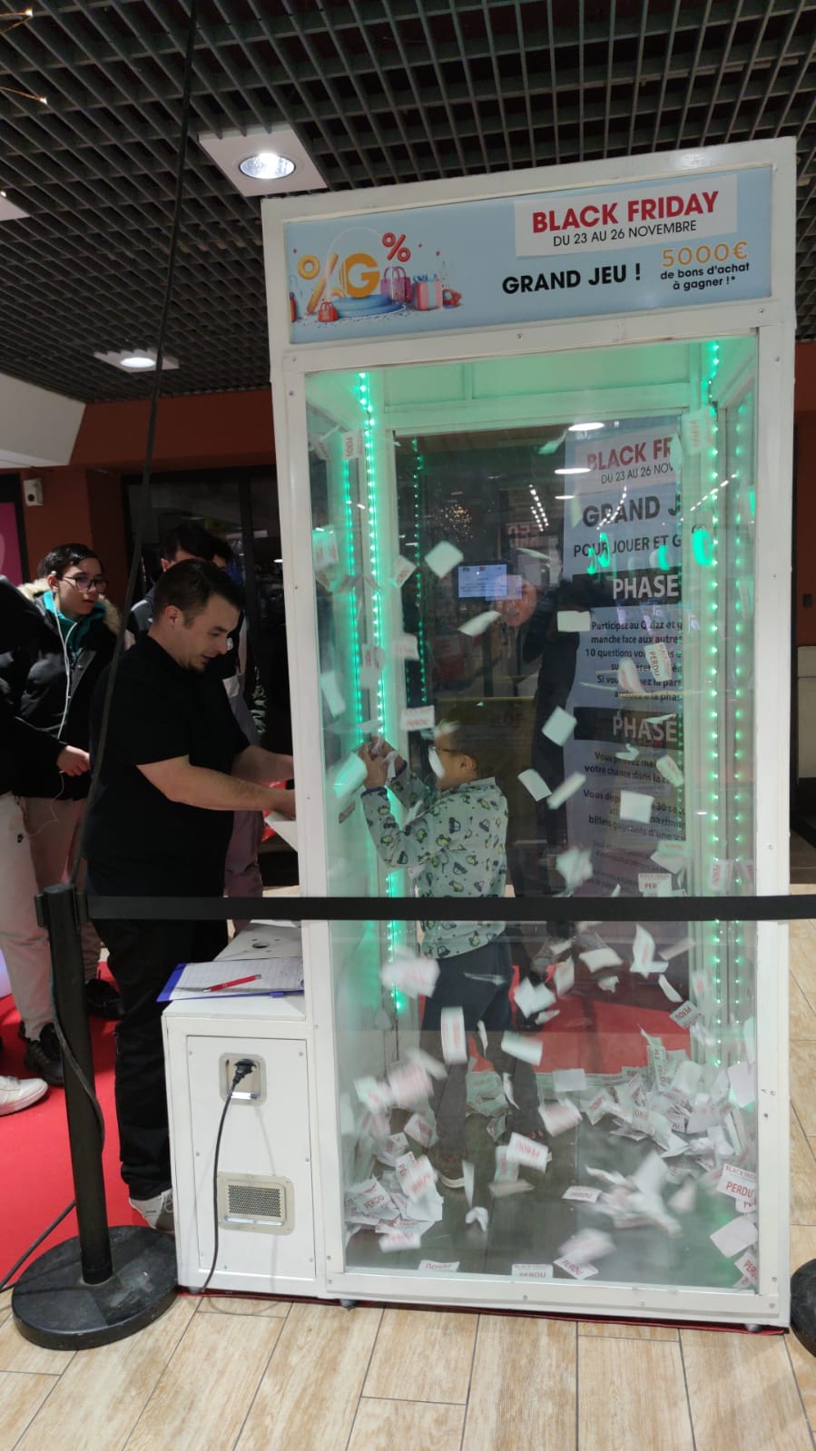 découvrez comment choisir la meilleure machine à sous sur le thème de la fête foraine pour maximiser vos chances de gagner et profiter d'une expérience ludique unique.