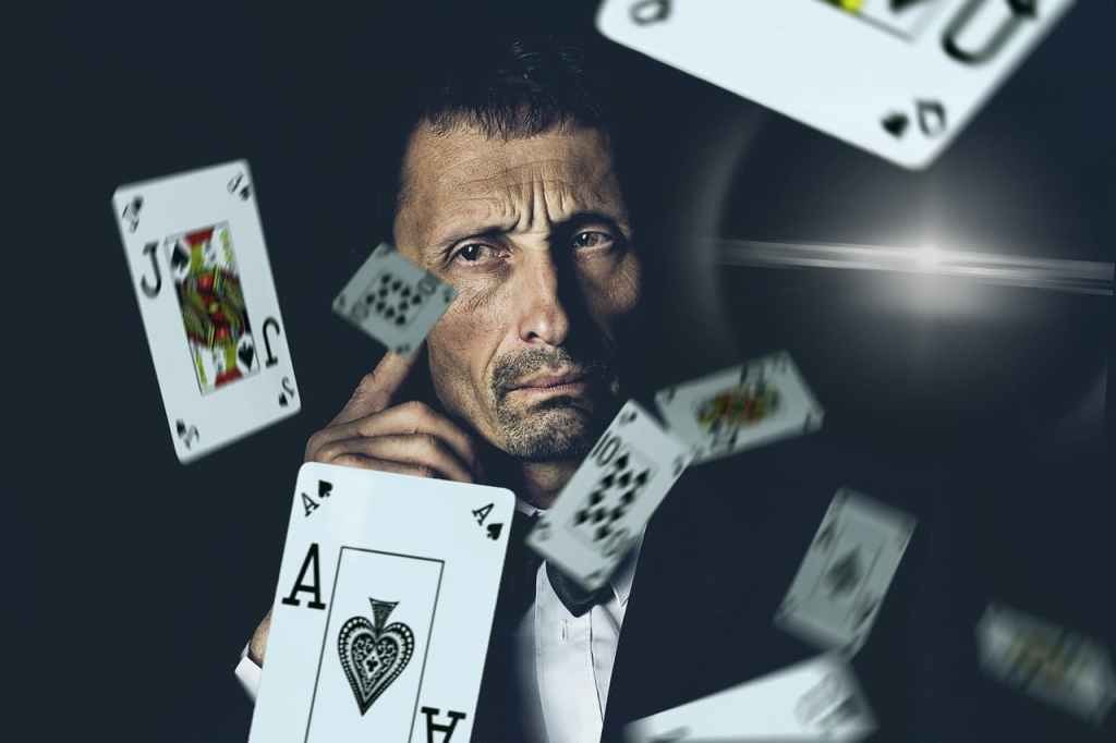découvrez notre sélection des meilleurs films sur le poker, alliant suspense, stratégie et passion autour des tables.