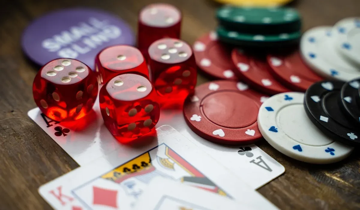découvrez des stratégies efficaces pour améliorer vos gains au poker dans les casinos et maximiser vos chances de victoire.