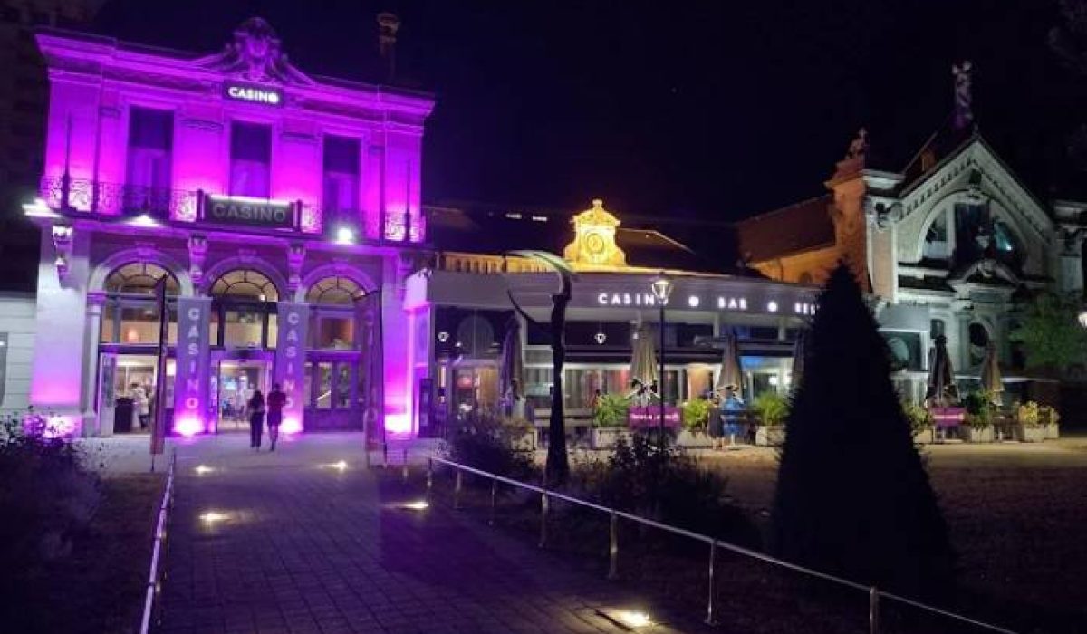 découvrez les services du casino de besançon : jeux variés, animations, restauration et offres exclusives pour une expérience de divertissement unique.